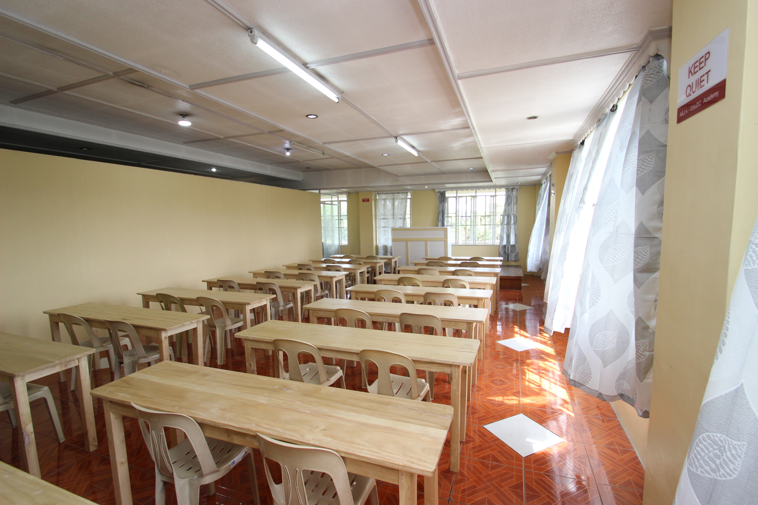 フィリピン留学 A&Jの教室