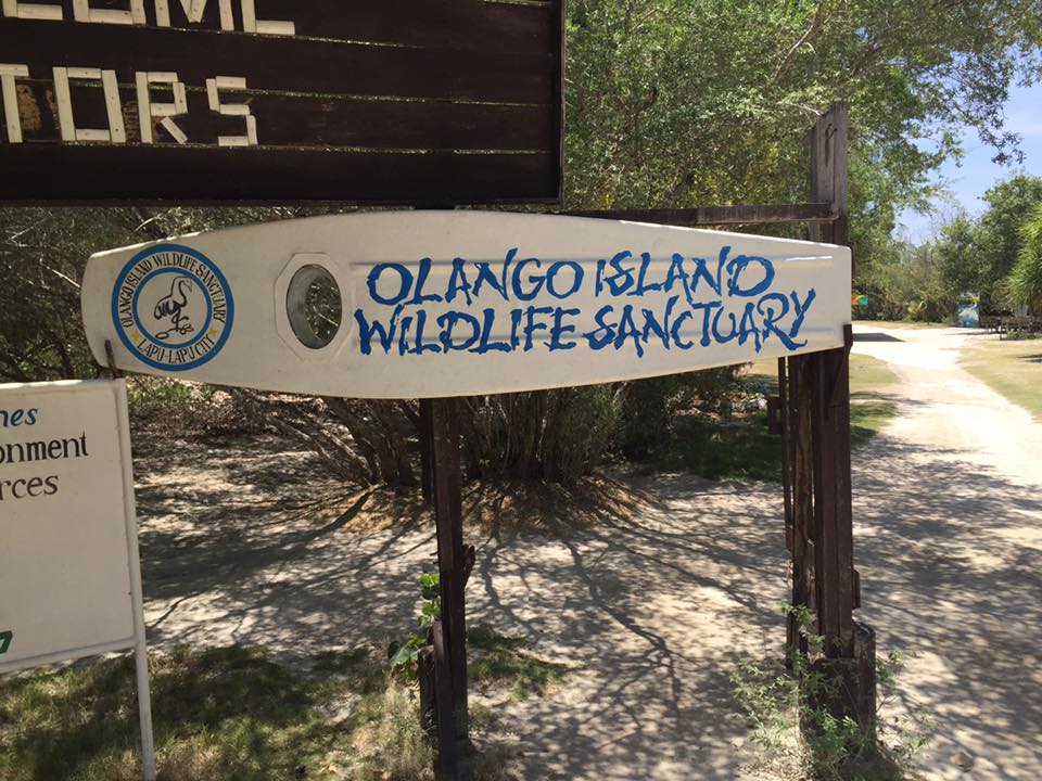 オランゴ島の入り口