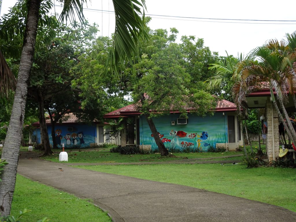 フィリンピン留学ELSAの敷地風景