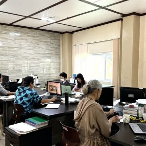 13 Manager_s Office2