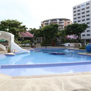 Pool 4