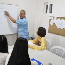 フィリピン留学 バギオJIC　クラス風景 (3)