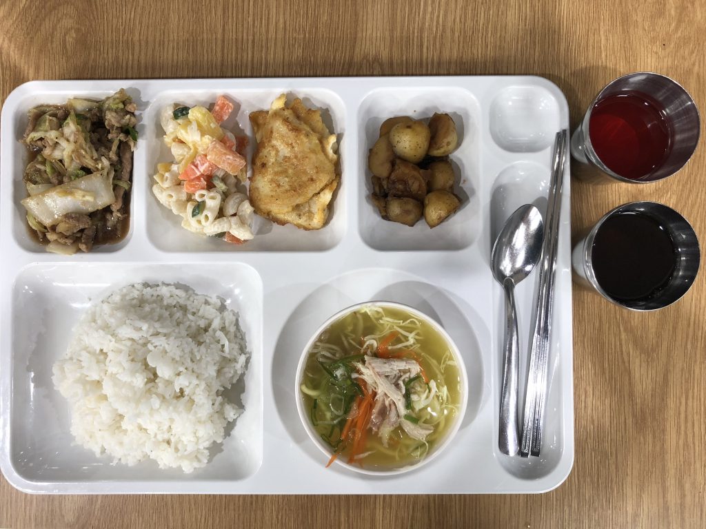 フィリピン留学　PINESチャピスキャンパス 食事 (2)