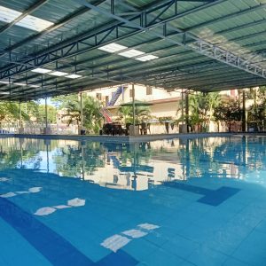 42 Swimming Pool