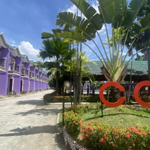 1.学校外観1