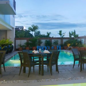Swimming pool (Restaurant)