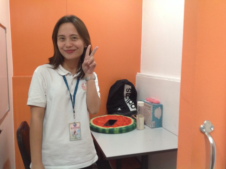 フィリピン留学 3DのDiona先生。