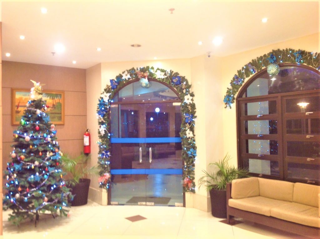 フィリピン留学 CEBU BLUE  OCEAN EGI Hotel lobby