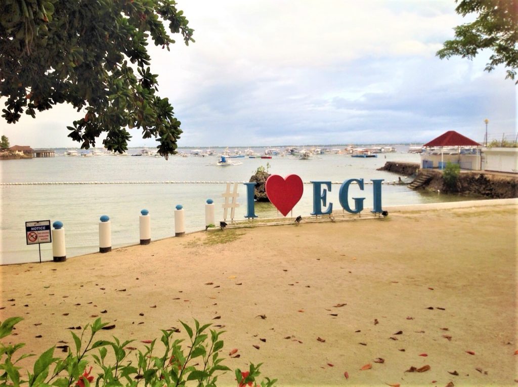 フィリピン留学 CEBU BLUE  OCEAN EGI Hotel private beach