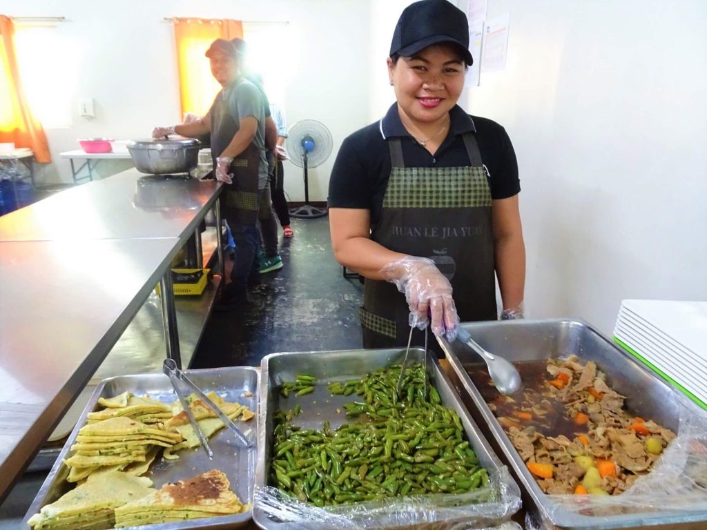 フィリピン留学　IDEA CEBUの料理サービス