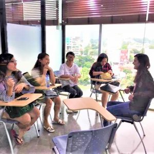 フィリピン留学　IMSアヤラキャンパス　グループクラス