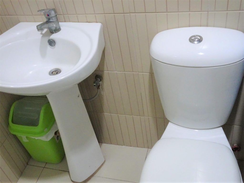 フィリピン留学　NILSのトイレ