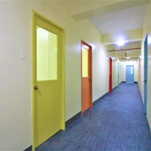 フィリピン留学　IMSバニラッドキャンパス　廊下