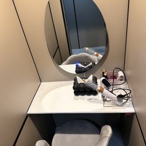 Make-up Room 化粧ルーム2